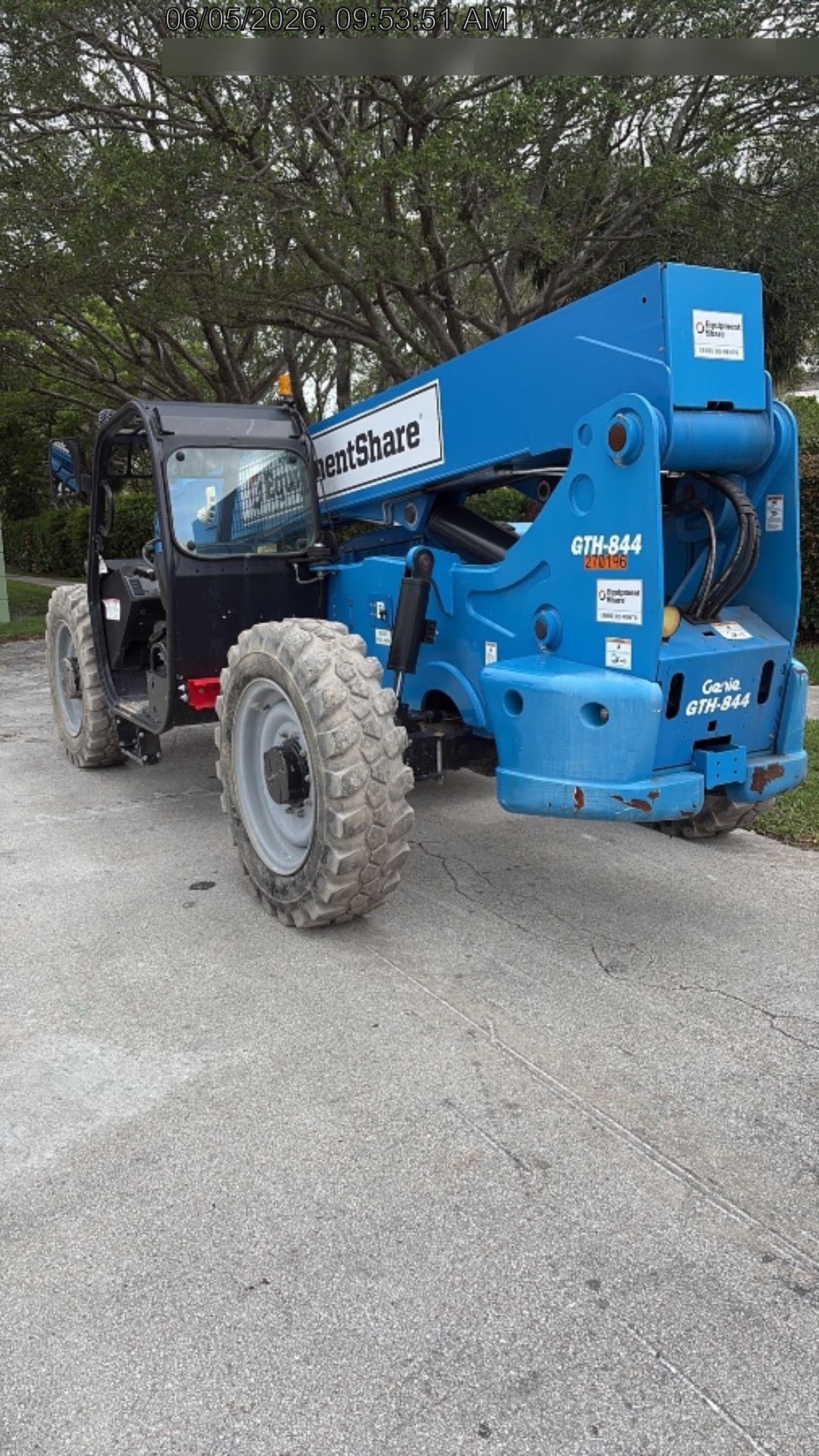 2022 GENIE GTH-844