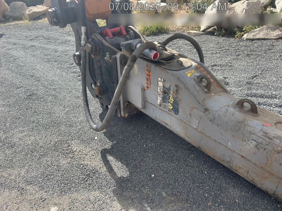 2024 CASE CX260E