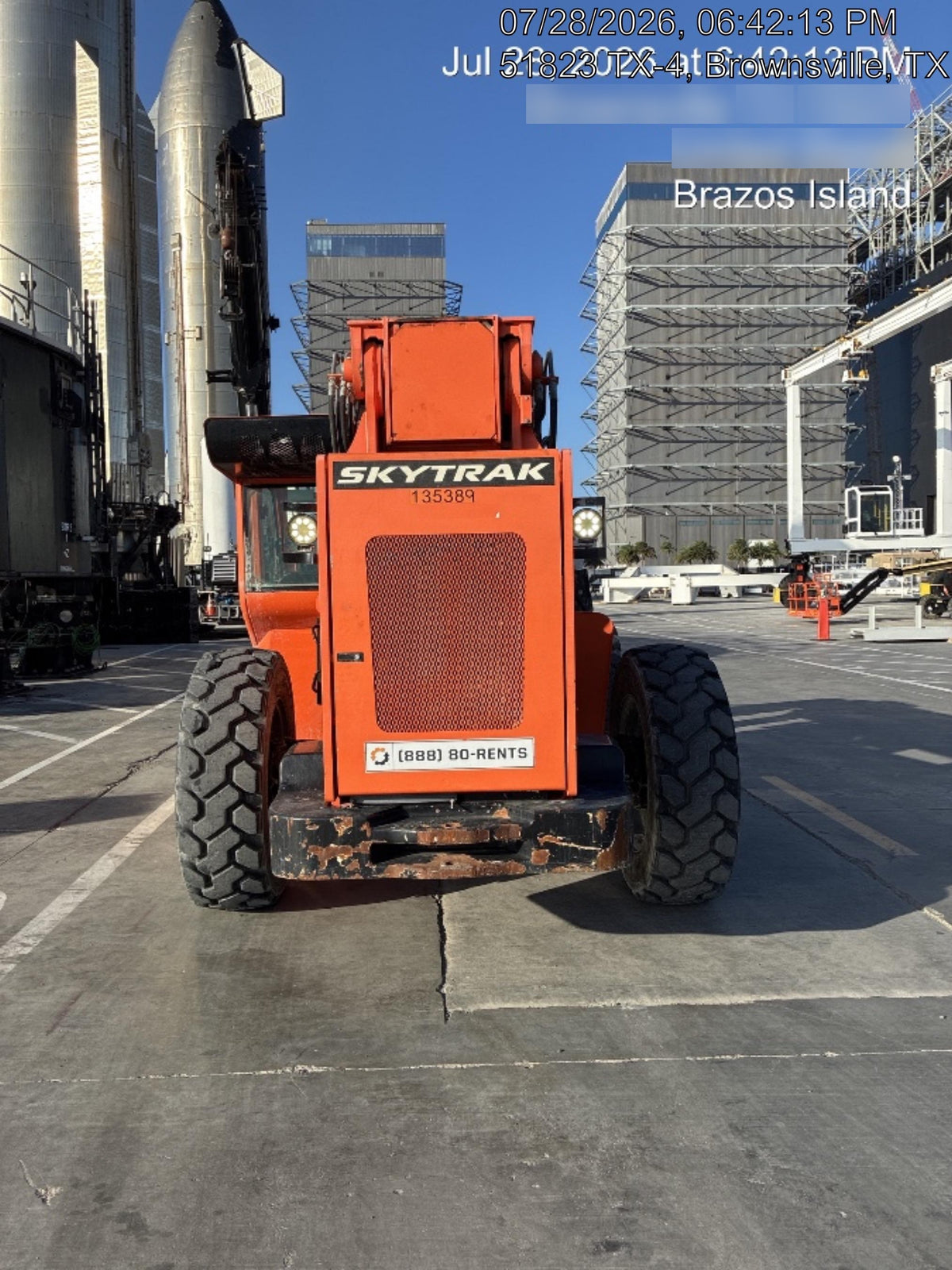 2021 JLG 12054
