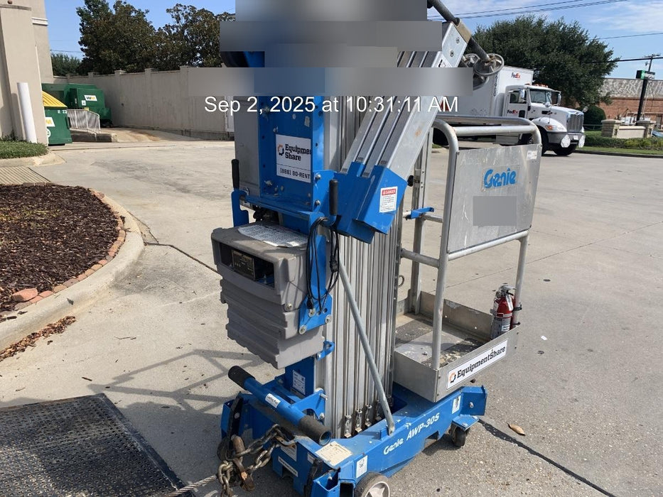 2019 GENIE AWP-30S