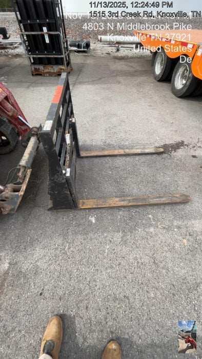 2025 ARROW MATERIAL HANDLING 48" Pallet Forks - Arrow
