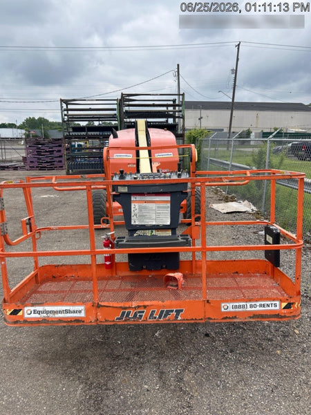 2021 JLG 400S