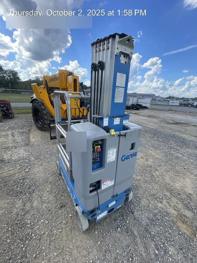2019 GENIE GR-20