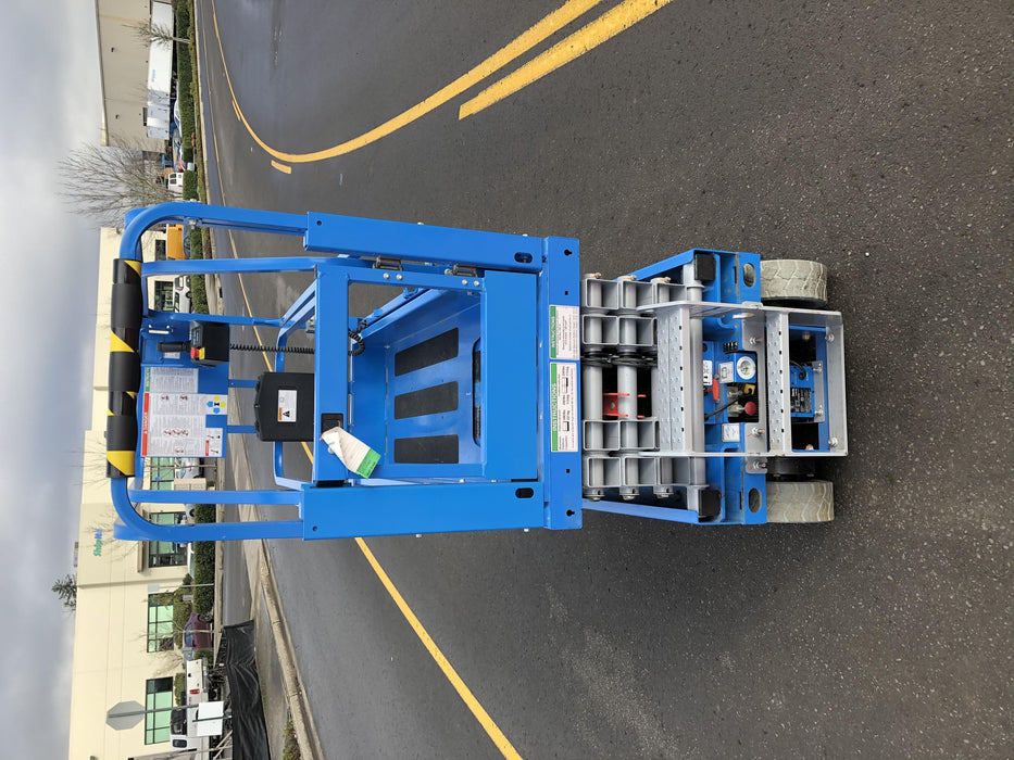 2019 Genie GS-1930 Half Height Swing Gate, 800W Inverter