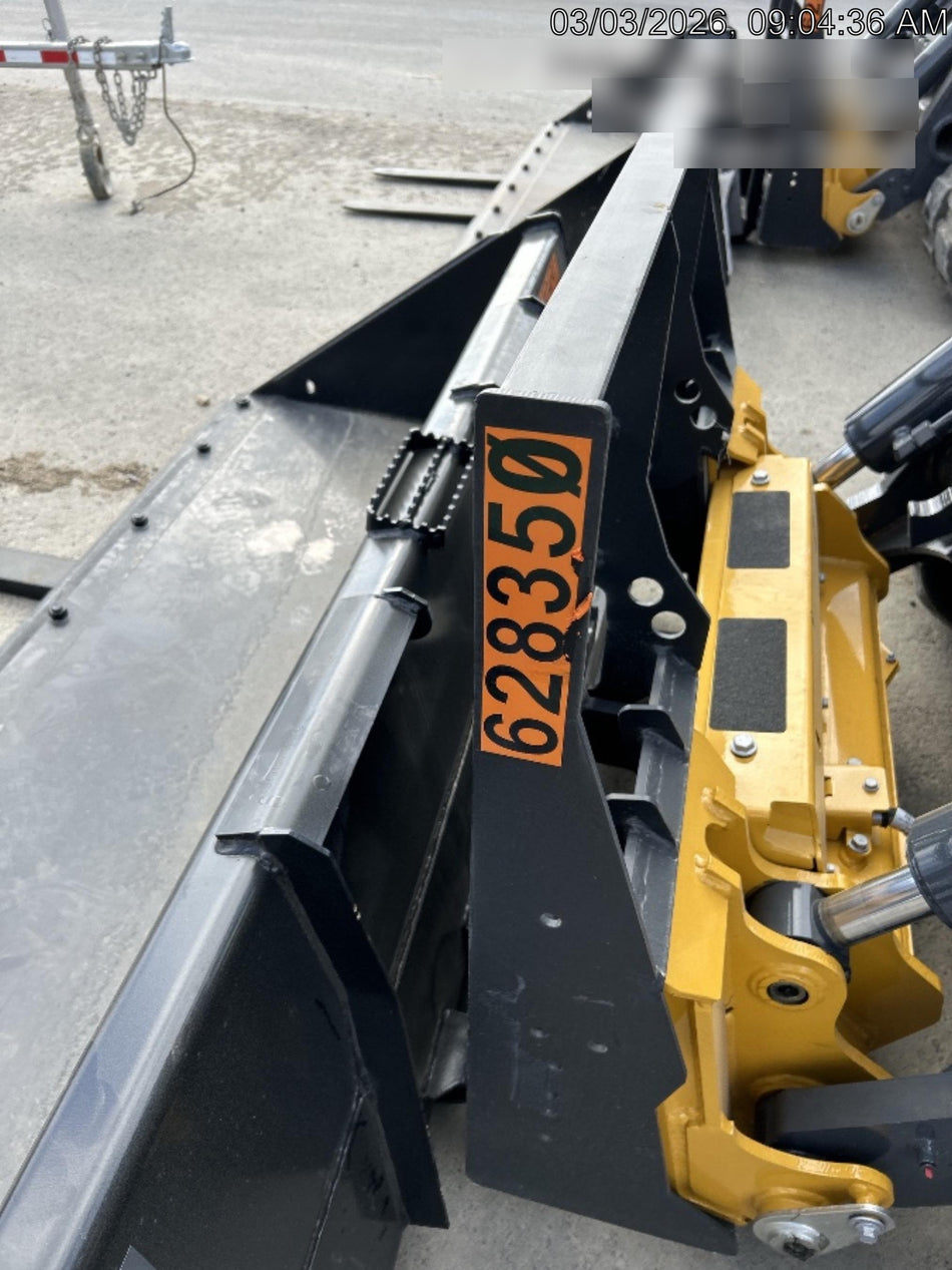 2025 ARROW MATERIAL HANDLING 60" Pallet Forks - Arrow