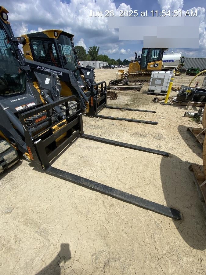2025 ARROW MATERIAL HANDLING F5100CB - 72"
