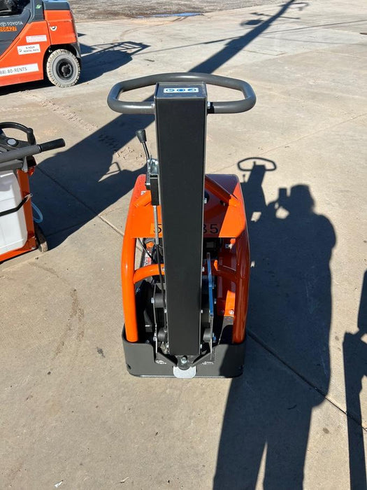 2025 HUSQVARNA LG300