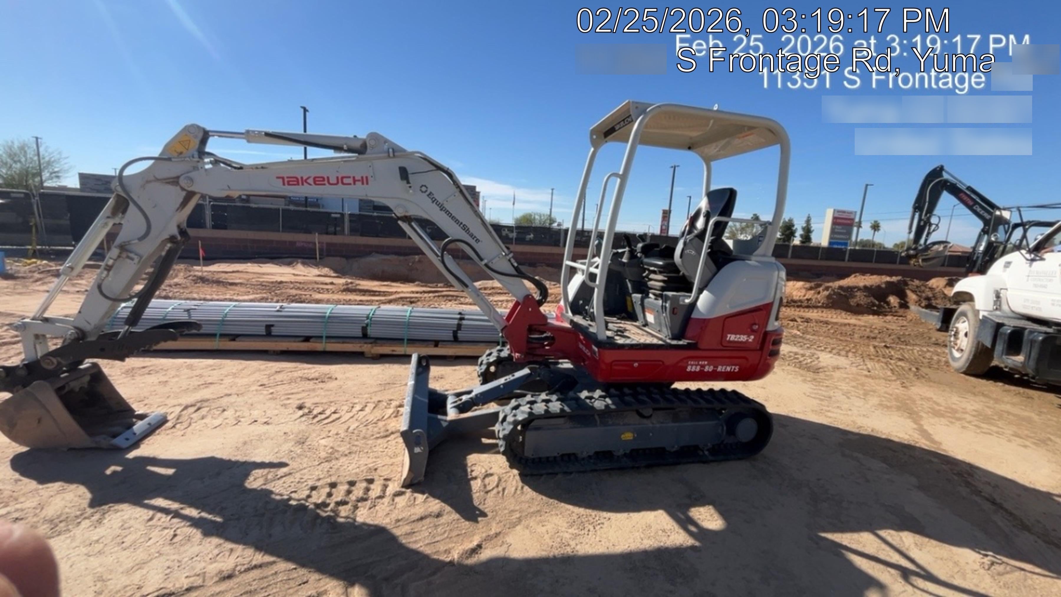 2025 TAKEUCHI TB235-2R