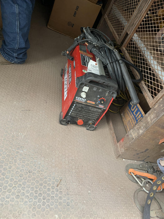 2021 LINCOLN ELECTRIC TOMAHAWK 1000