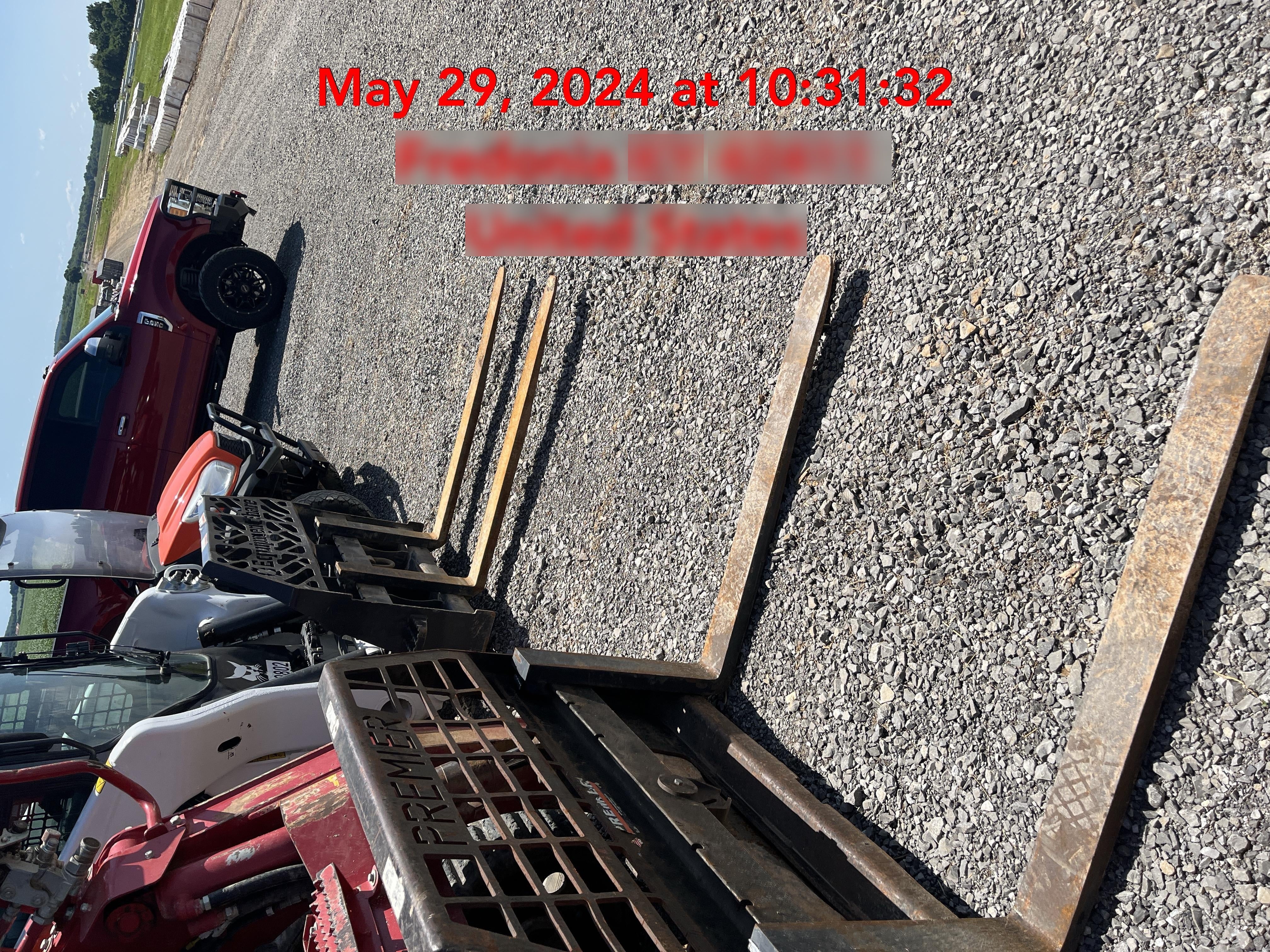 2021 PALADIN 48" Pallet Forks - Paladin