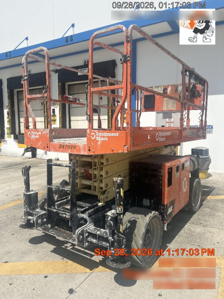 2022 JLG RT3369