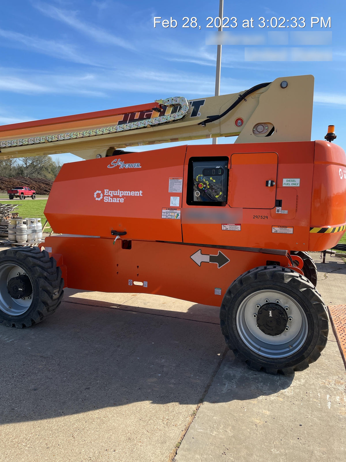2023 JLG 860SJ