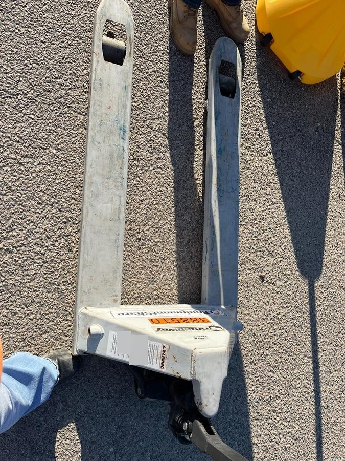 2024 STRONGWAY 5500 lb Pallet Jack