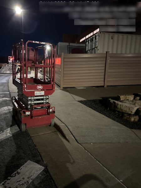2019 MEC 1330SE MEC 1330SE w/ES Track Hardware, Full Extended 2 Year Warranty