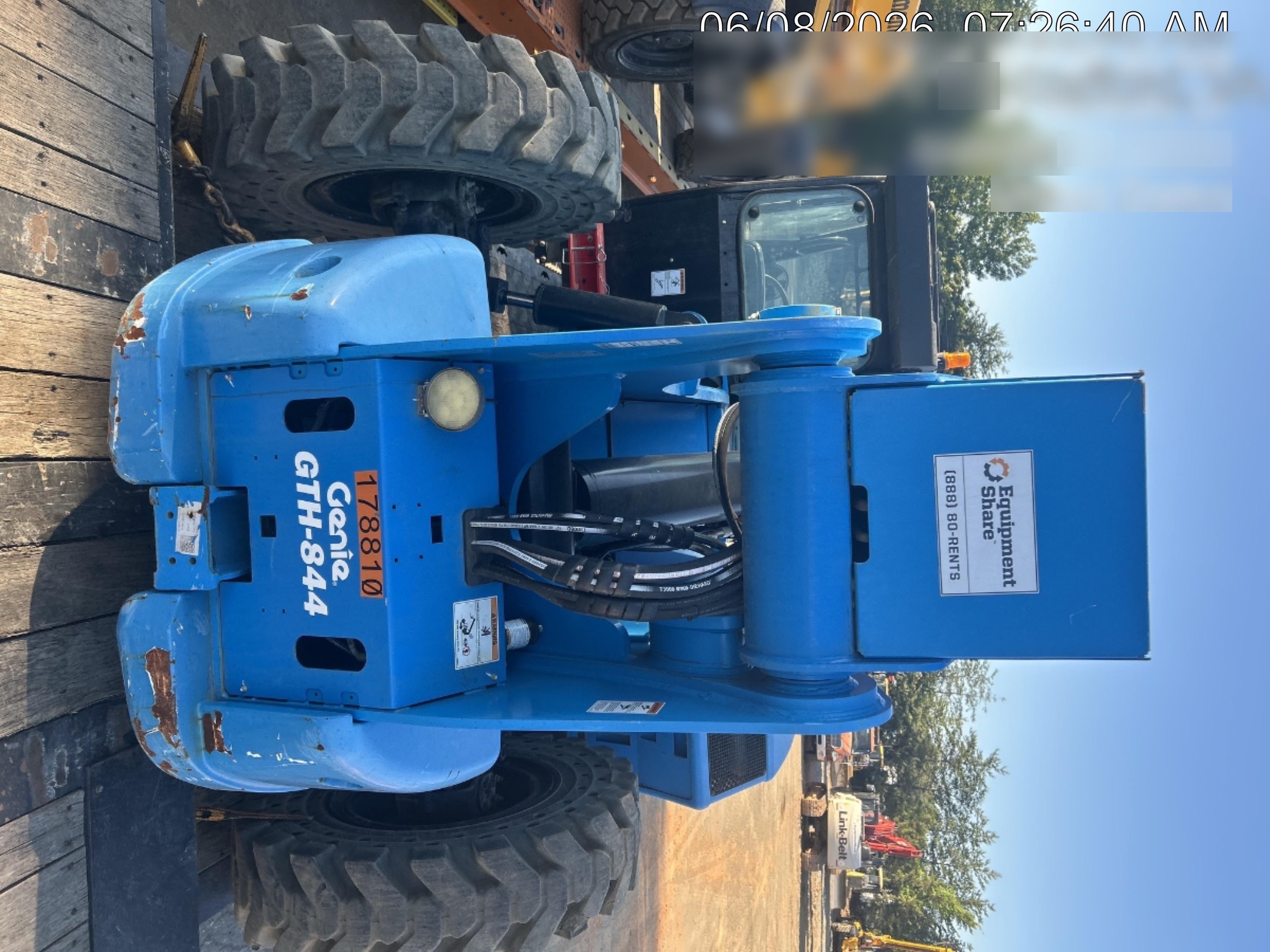 2021 GENIE GTH-844