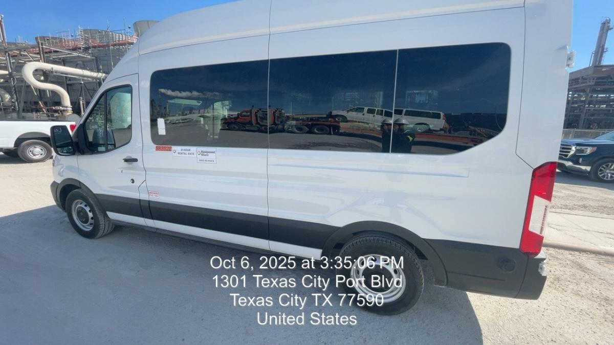 2024 FORD Transit 350 Rental