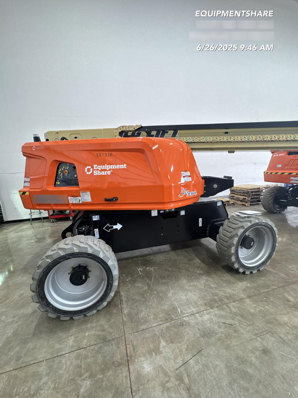 2025 JLG 660SJ