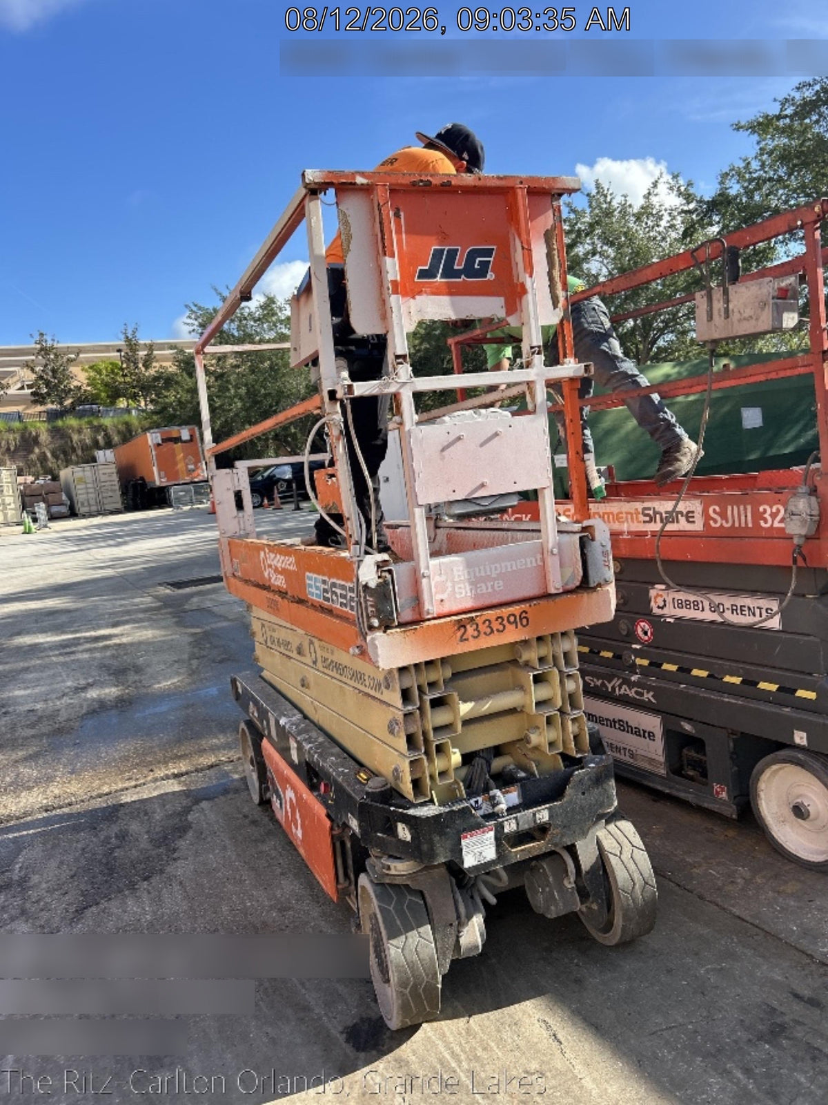 2022 JLG ES2632
