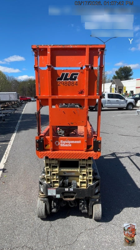 2023 JLG ES1932