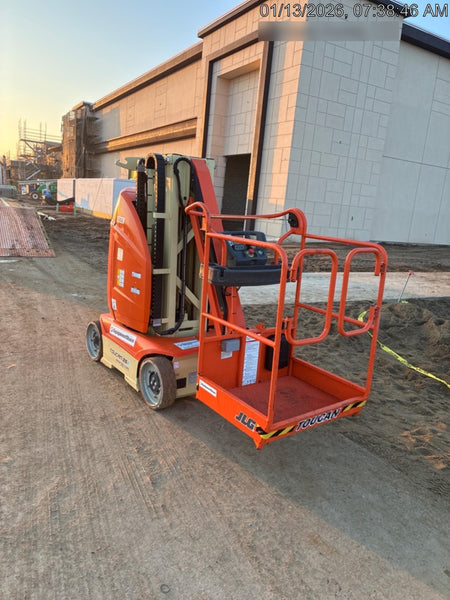 2021 JLG 26E