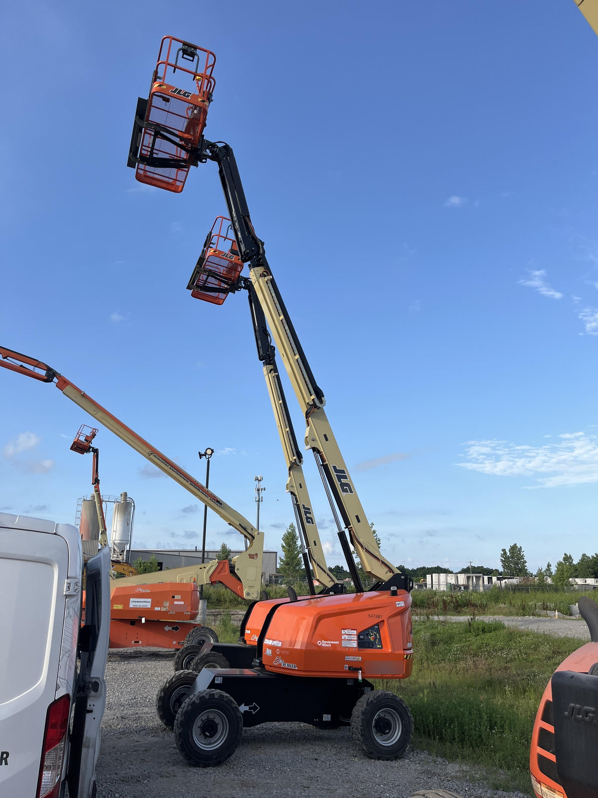 2025 JLG 460SJ