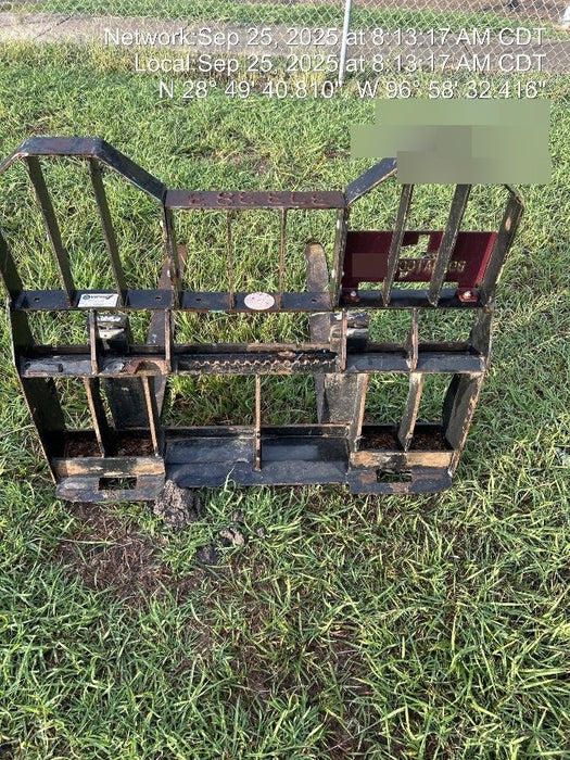 2024 VIRNIG 48" Pallet Forks - Virnig