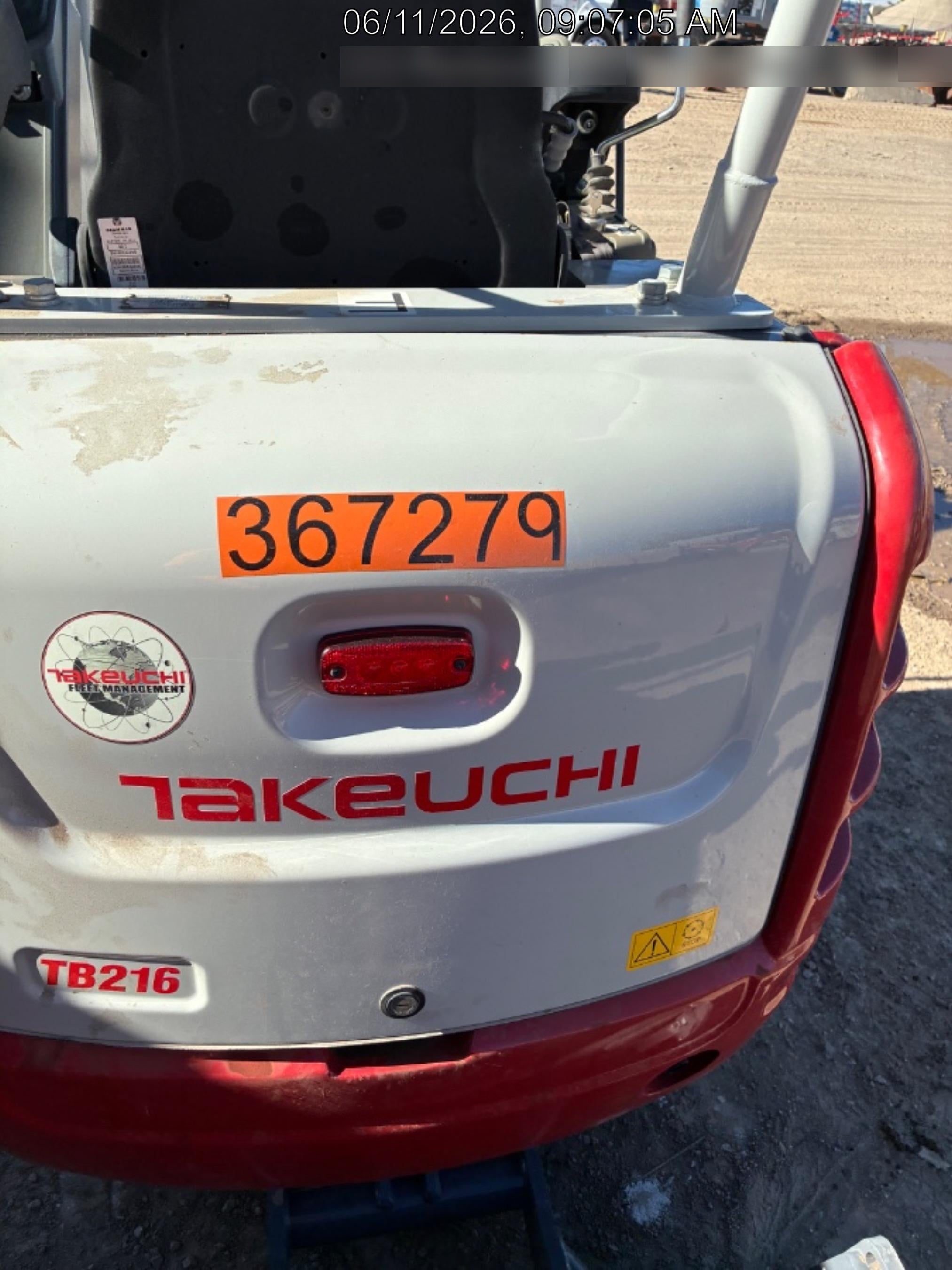 2023 TAKEUCHI TB216R