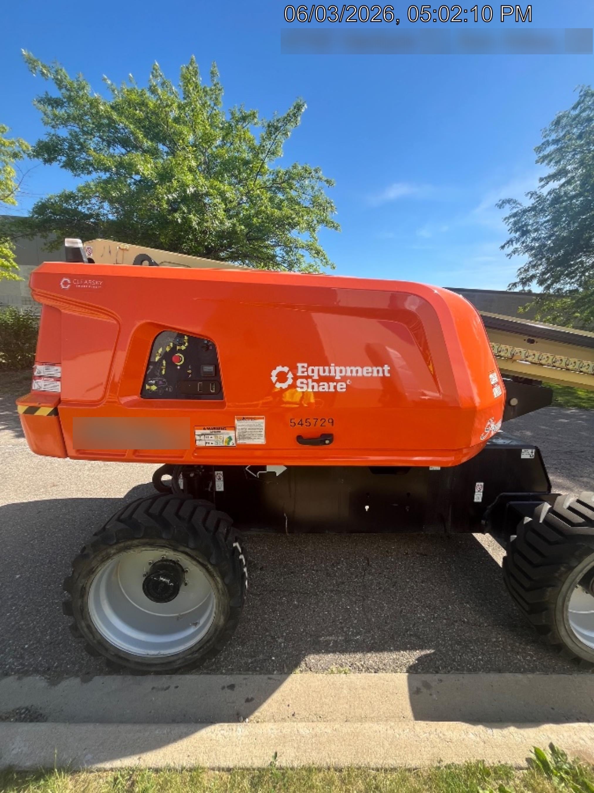 2025 JLG 660SJ
