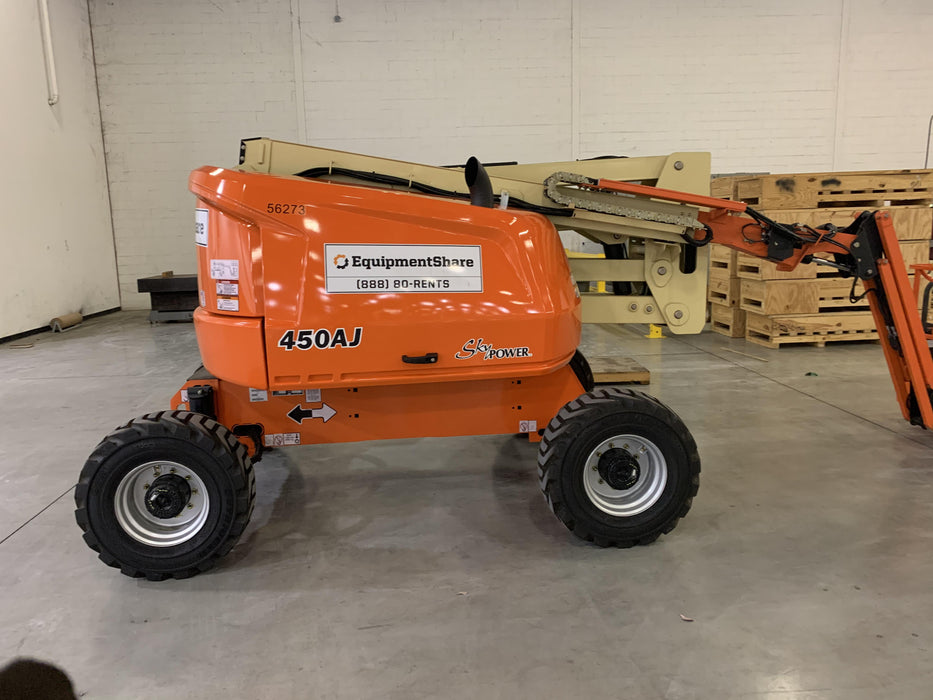 2020 JLG 450AJ