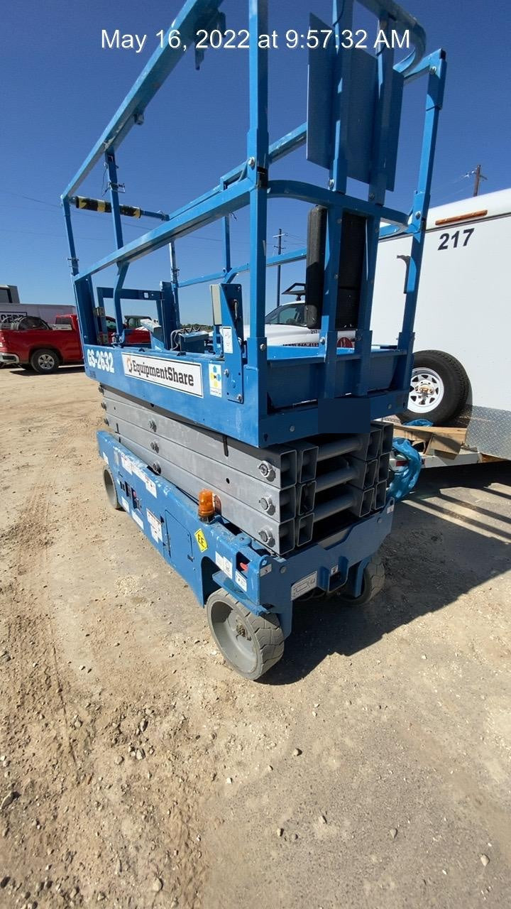 2019 Genie GS-2632 Folding Rails, Swing Gate, EE Rated