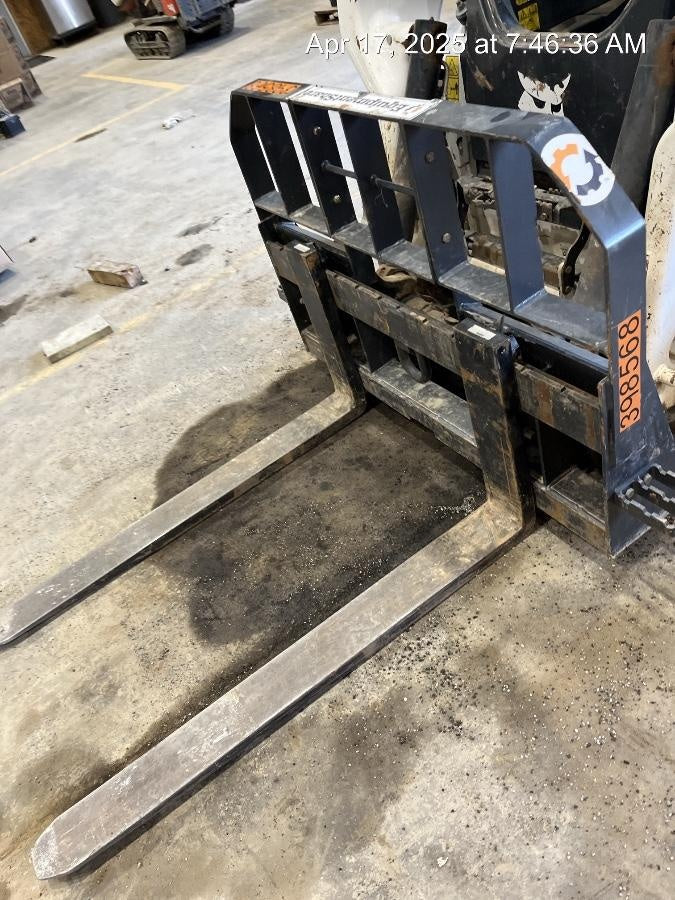 2023 BE INDUSTRIAL 48" Pallet Forks - BE Industrial