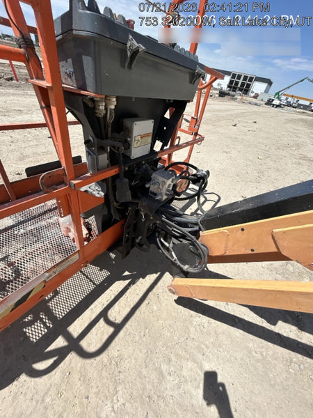 2022 JLG 660SJ