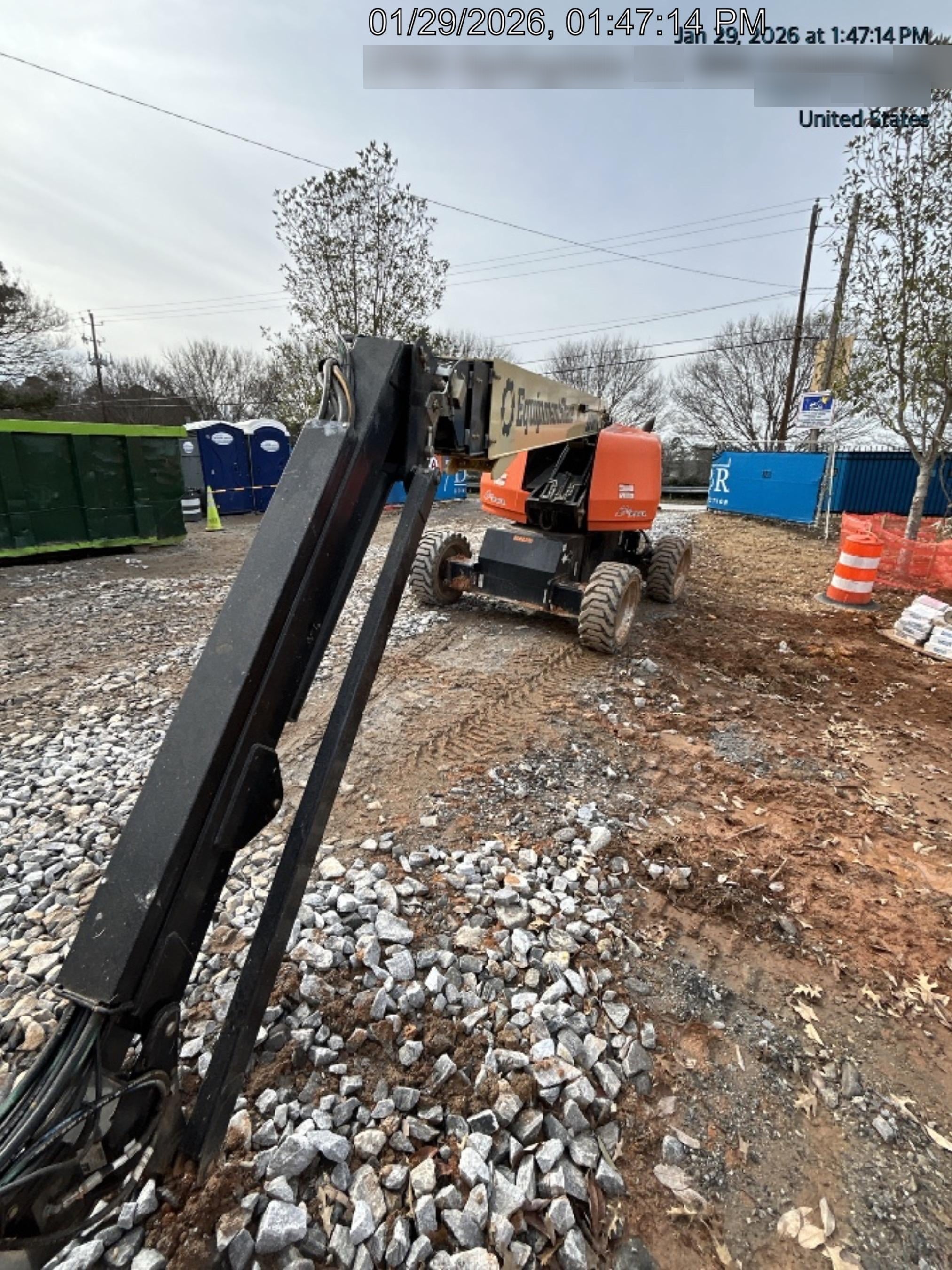 2023 JLG 660SJ