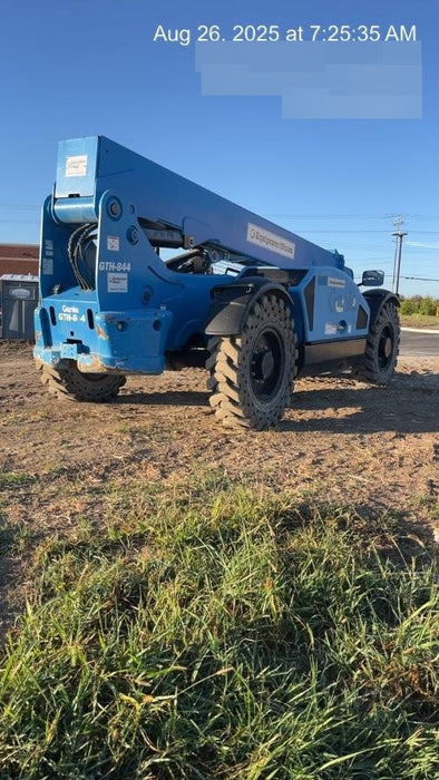 2018 Genie GTH-844 Genie GTH-844 w/ROPS, Work Lights, Solid Tires, RH Cab Mesh, Beacon, 60" Carriage and Forks