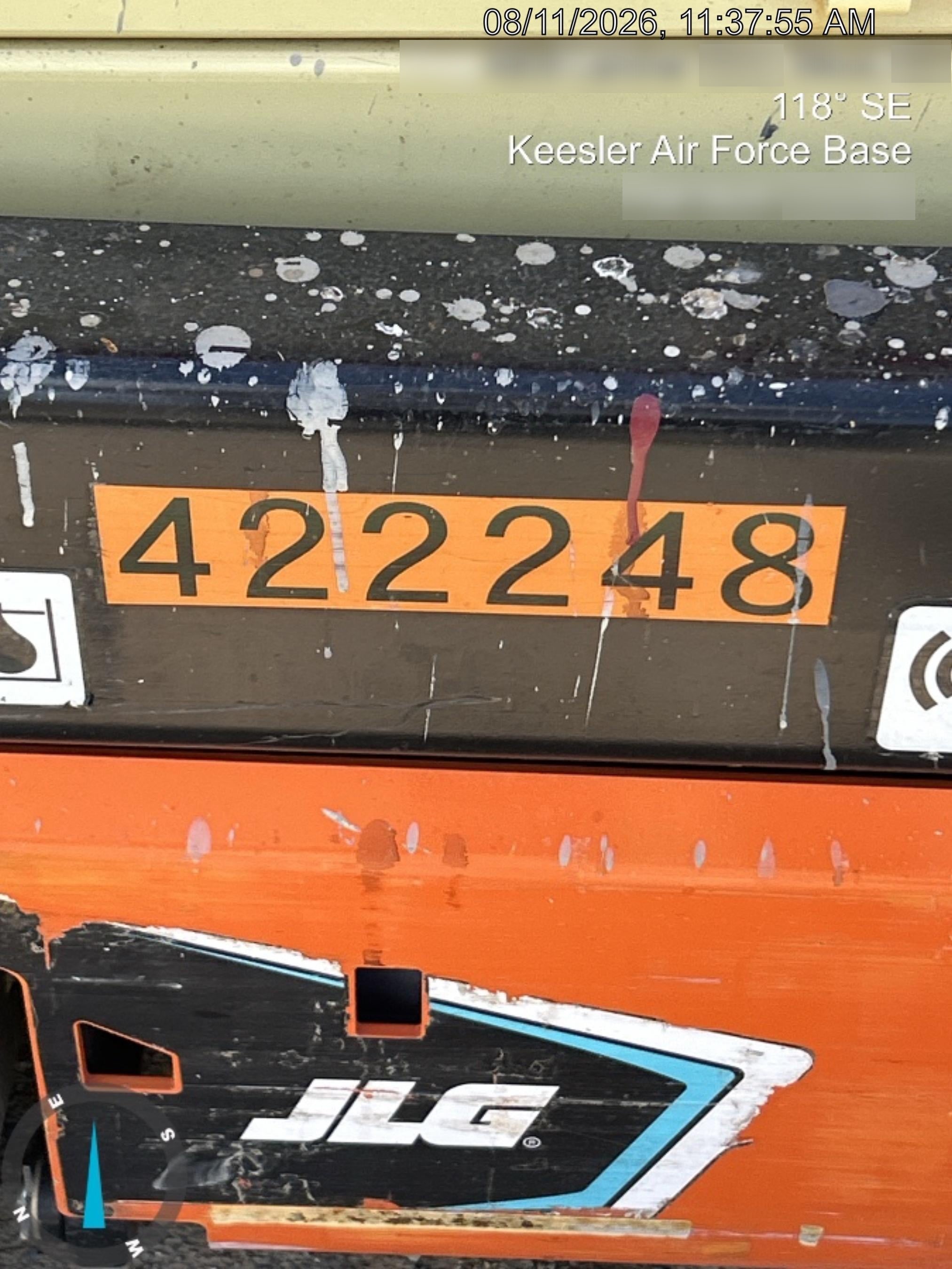 2024 JLG ES1932