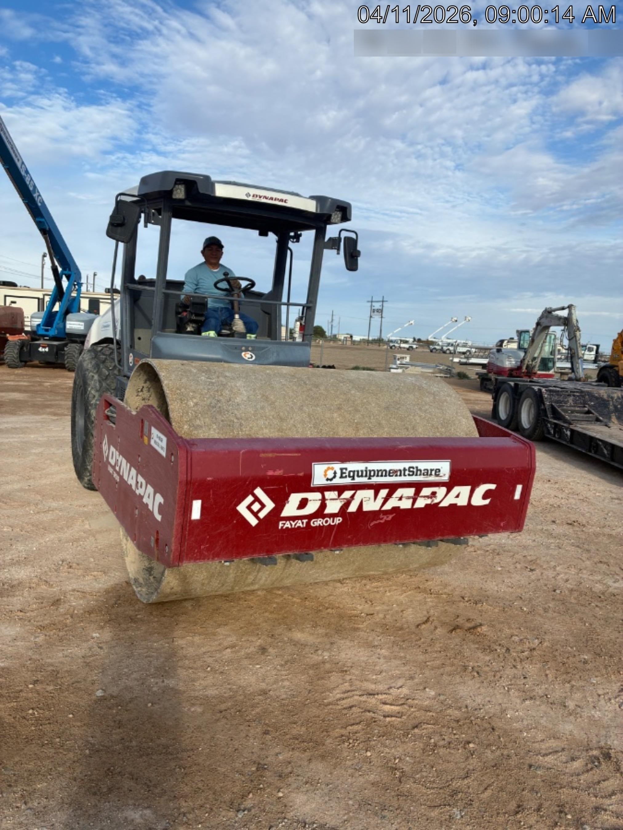 2023 DYNAPAC CA2500D