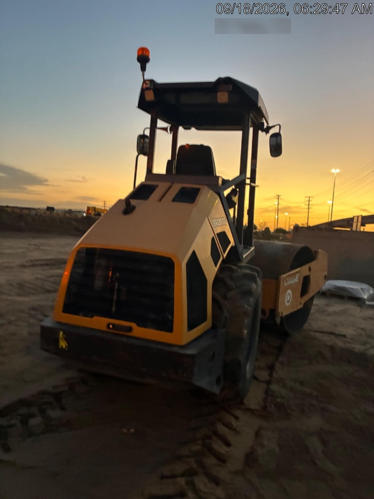 2020 CASE SV207E