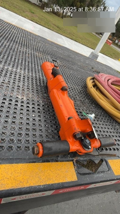 2024 MICHIGAN PNEUMATIC ES-TPB60-118-TRACKER