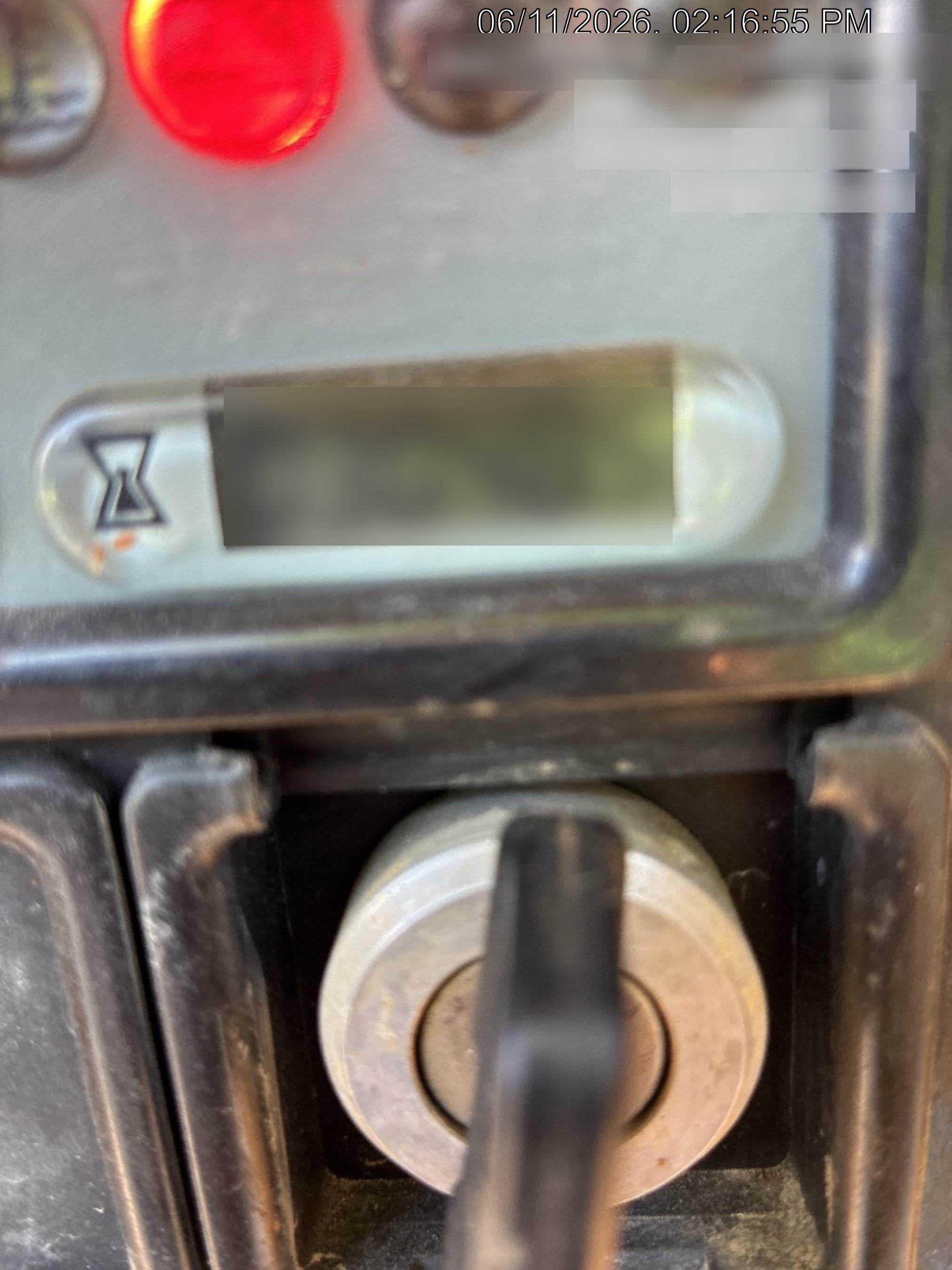 2021 VAC-TRON LP573XDT