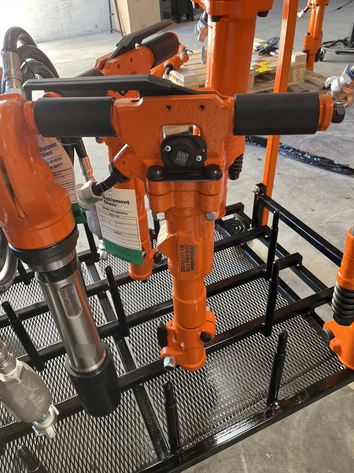 2024 MICHIGAN PNEUMATIC ES-TPB30-1-TRACKER