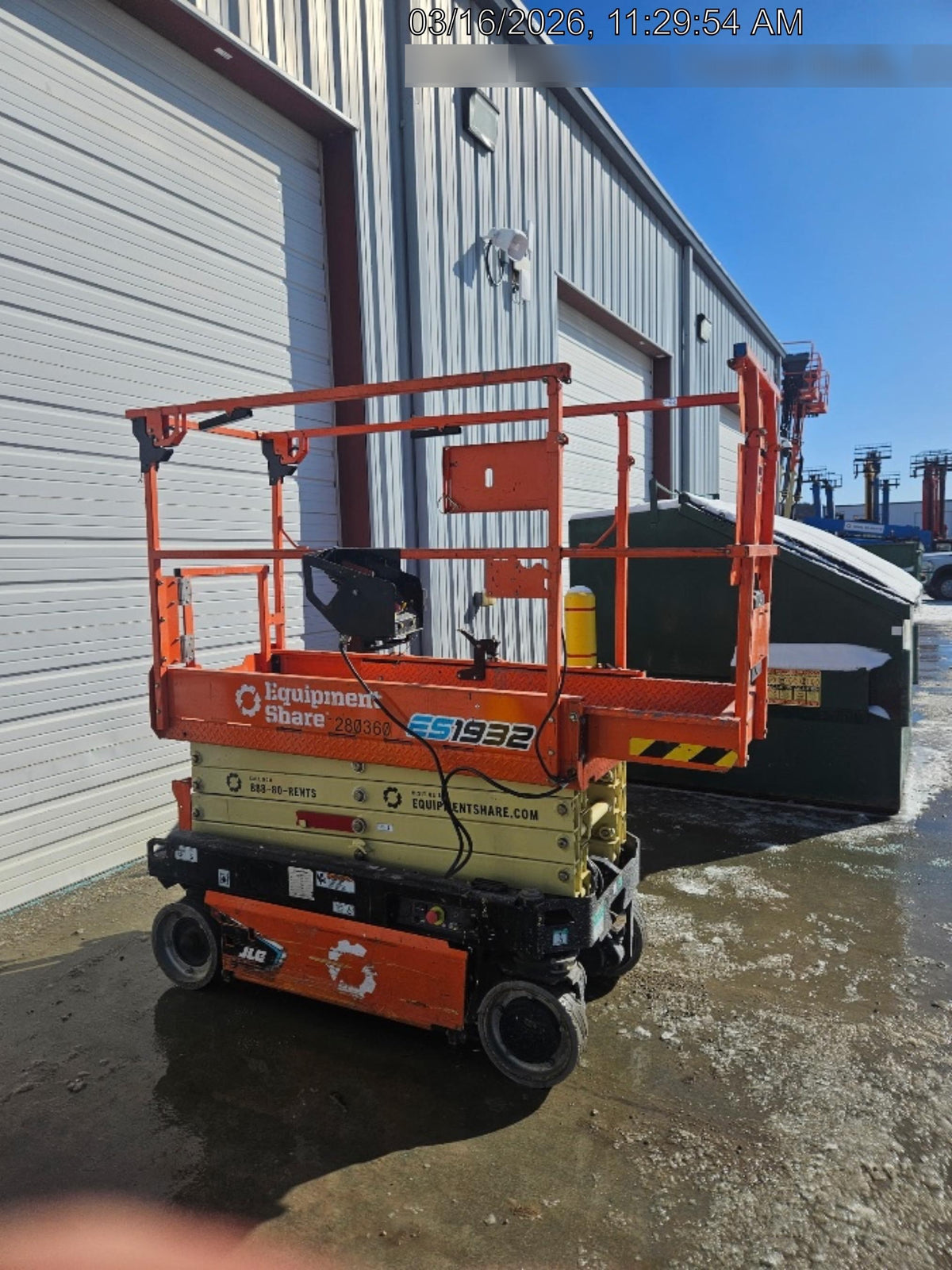2022 JLG ES1932