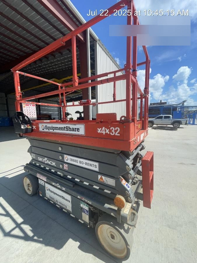 2021 SKYJACK SJ4732