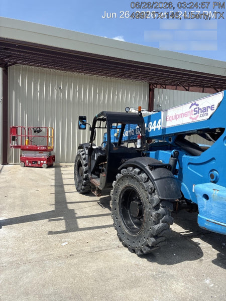 2017 GENIE GTH-844