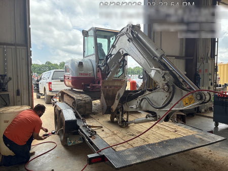 2023 TAKEUCHI TB250-2CR