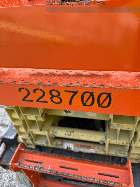 2022 JLG ES1932