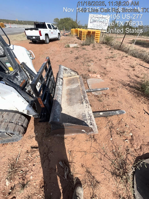 2025 ARROW MATERIAL HANDLING 60" Pallet Forks - Arrow