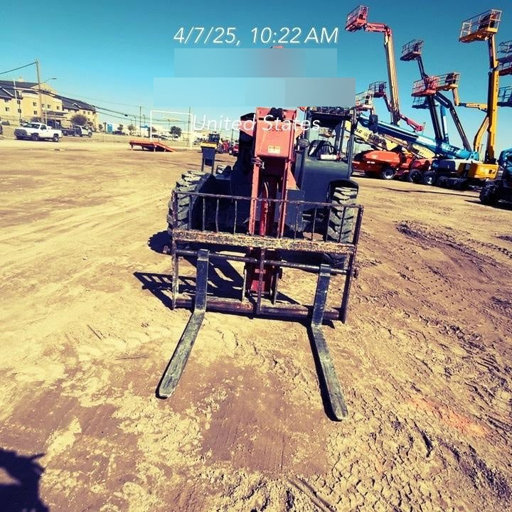 2012 MANITOU MTA8044
