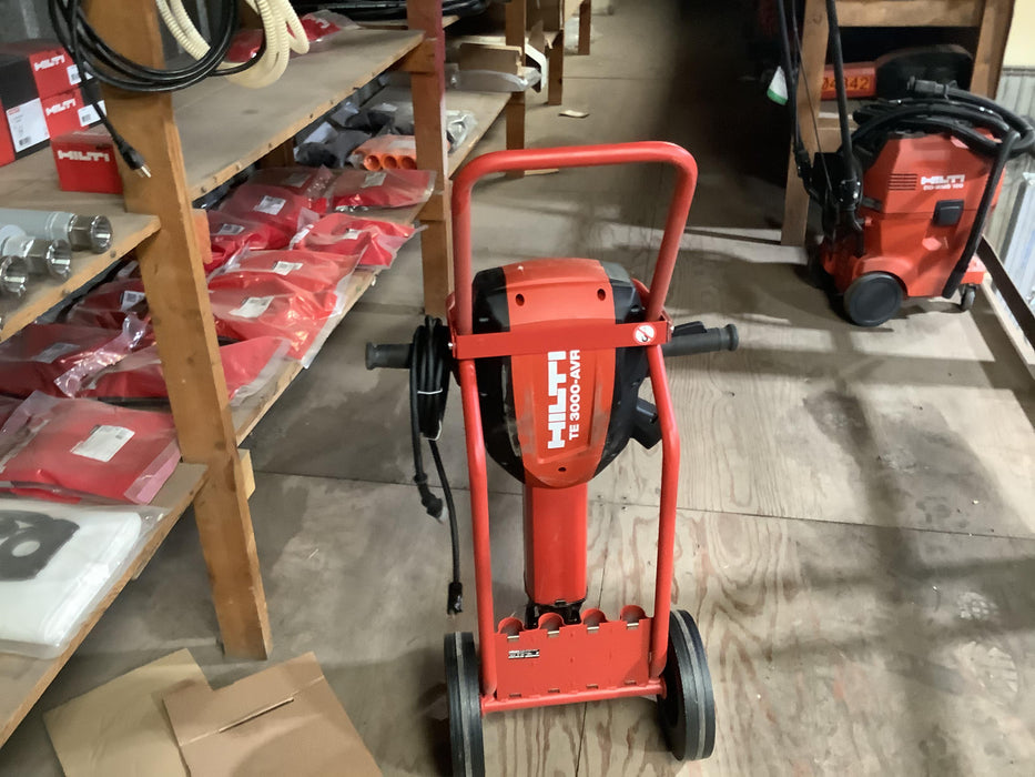 2020 HILTI TE 3000-AVR