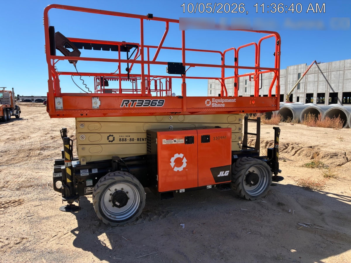 2023 JLG RT3369