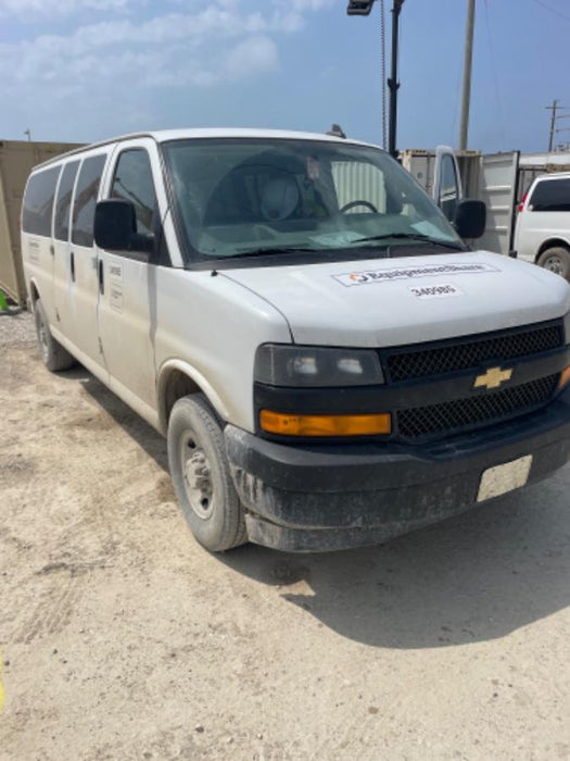 2023 CHEVROLET Express Van - Rental